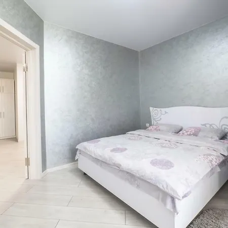 Appartement Roksolany 16 *